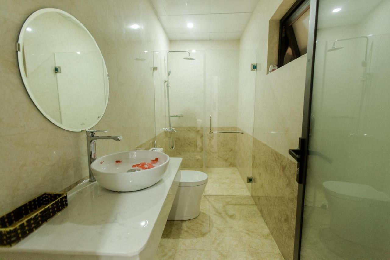 Bamboo Green Hotel Dong Hoi Exterior photo
